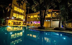 Amansaraa Bhide Retreat